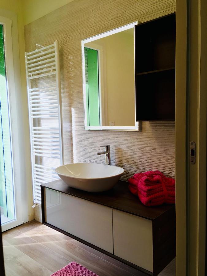 Residenza Elena Apartment Rimini Ngoại thất bức ảnh